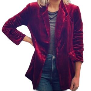 NWT Karlie Softest Burgundy Velvet Blazer           Sz L